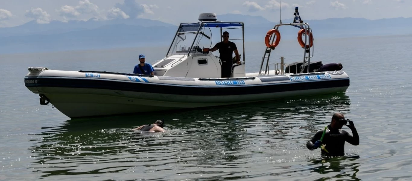 Πειραιάς: Εντοπίστηκε πτώμα με σακούλα στο κεφάλι - «Ήταν χτυπημένο» λέει η γυναίκα που το εντόπισε (upd)